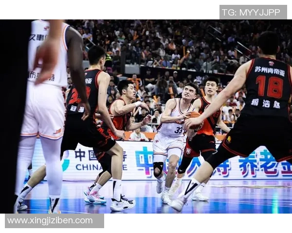 吴冠希在篮球赛场上的成长与突破展现了中国篮球的新希望与未来潜力